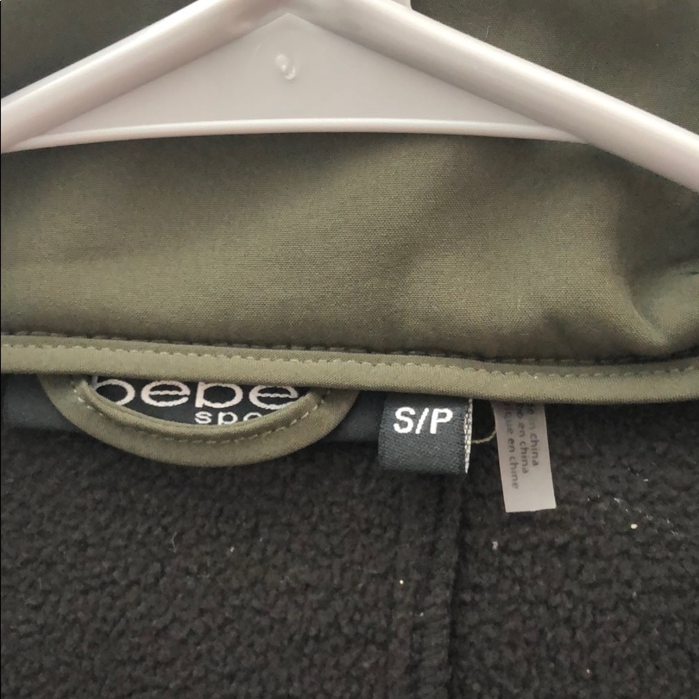 Bebe Green Jacket - Picture 3 of 3